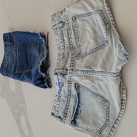 Set of Patrotic Jean shorts, women's size xs - Picture 4 of 5